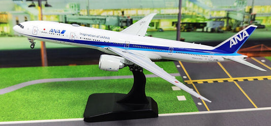 Pre-Order Aviation400 All Nippon Airways (ANA) Boeing 777-300ER JA795A AV4213