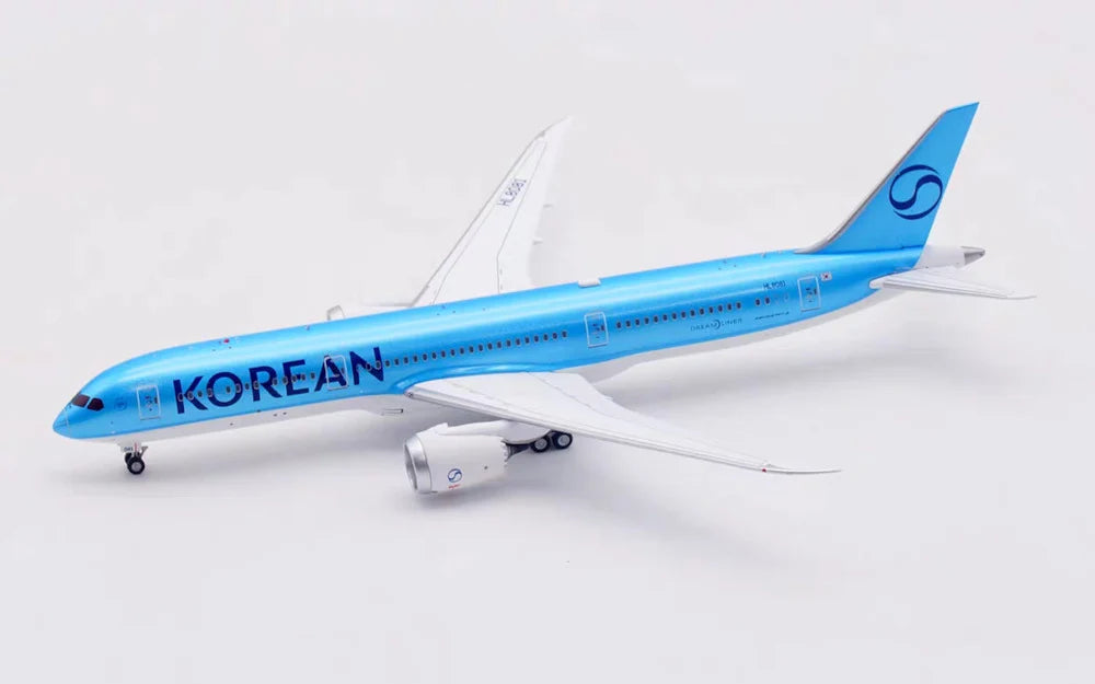 AV400 Korean Air Boeing 787-9 HL8081 AV4400