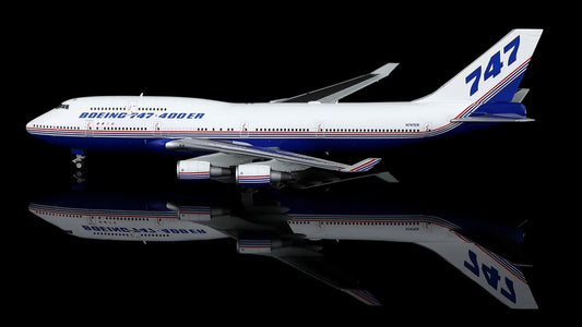 HX Models 1:400 Boeing 747-400 N747ER "House Colors" B611601