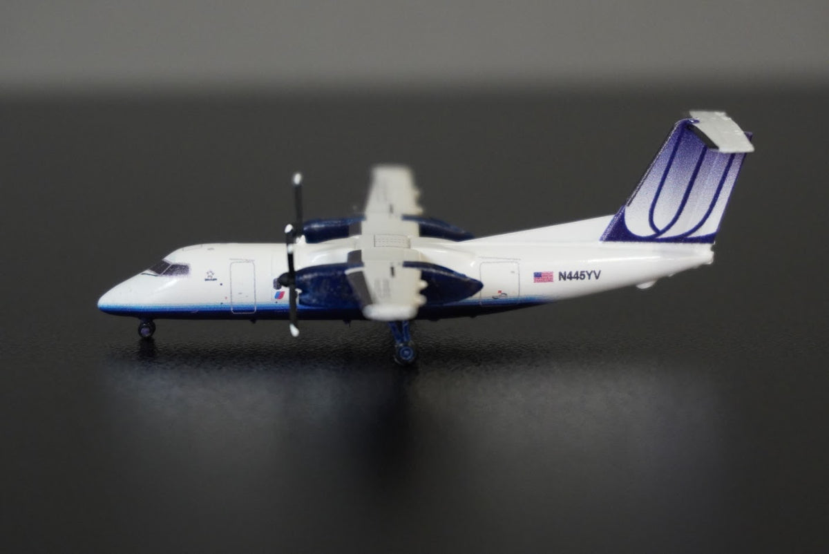 3D Design Deck 1:400 United Airlines DHC Q200 N445YV "Tulip" 180