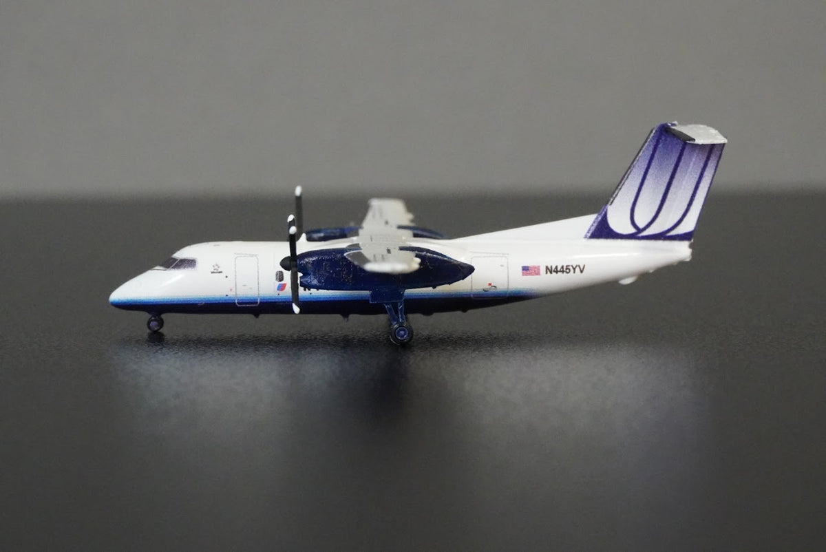 3D Design Deck 1:400 United Airlines DHC Q200 N445YV "Tulip" 180