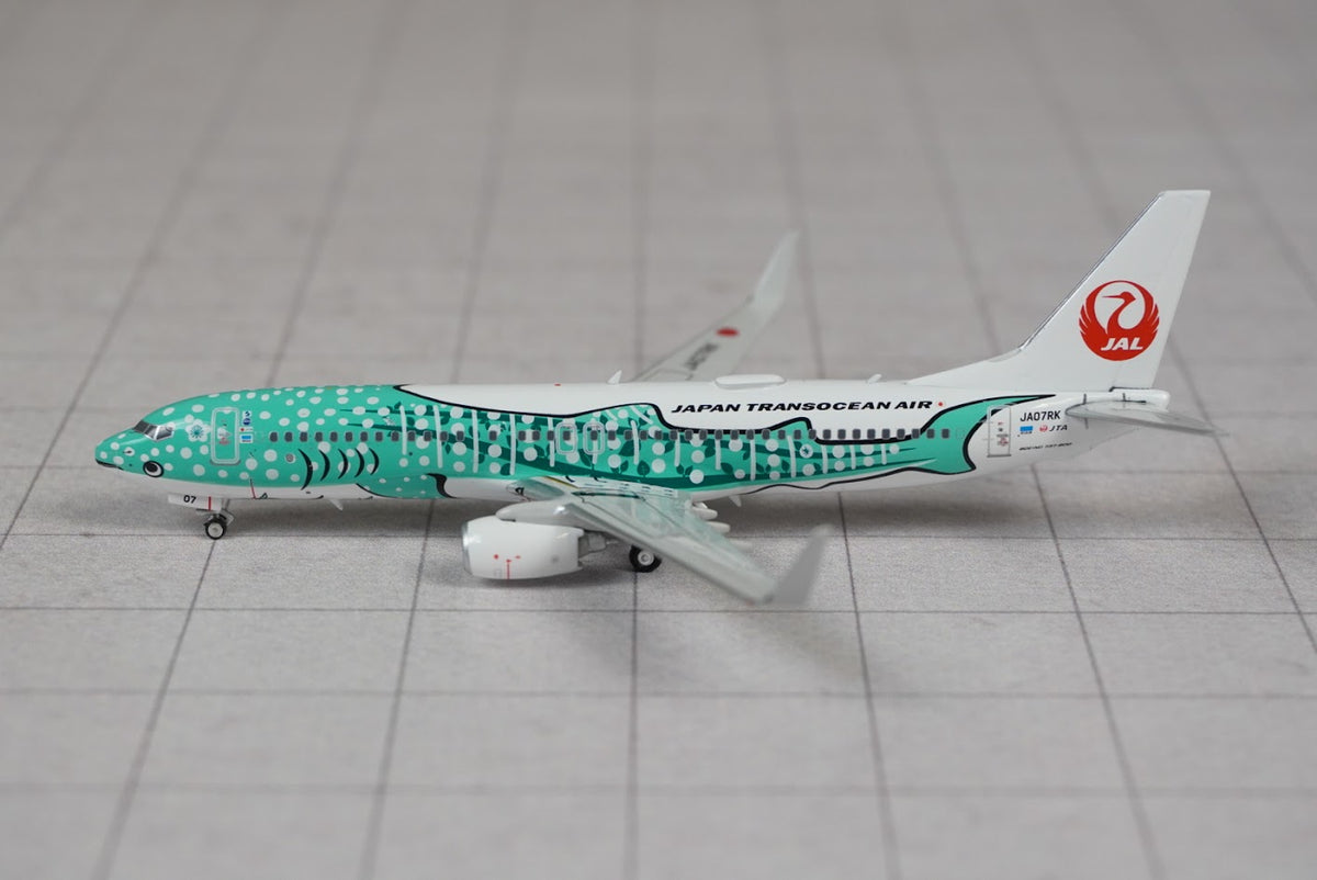 Phoenix Models 1:400 Japan Transocean Air (JAL) Boeing 737-800 JA07RK "Yui-Jimbee" 04696