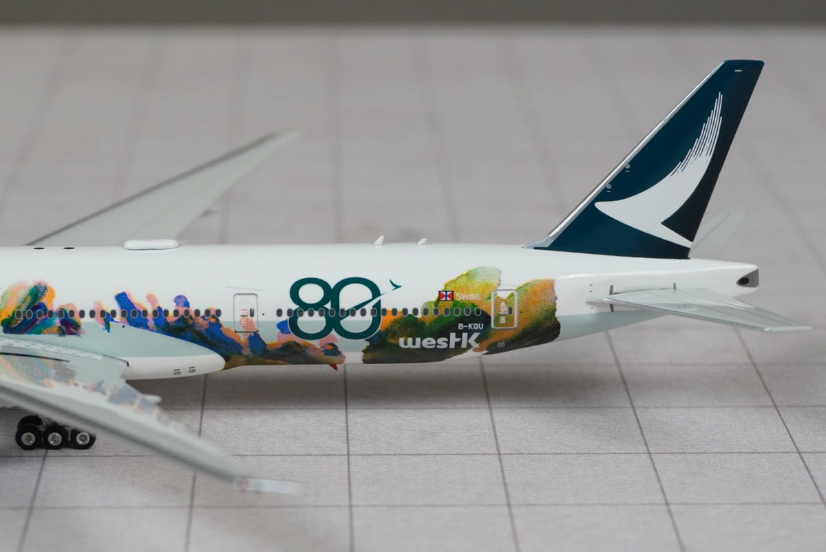 Phoenix Models 1:400 Cathay Pacific Boeing 777-300ER B-KQU "Spirit of Hong Kong" 04698
