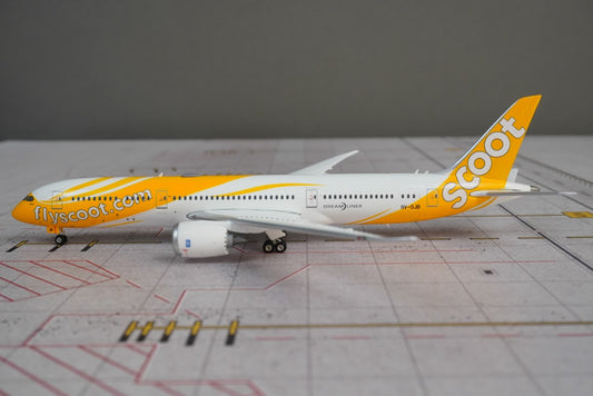 Phoenix Models 1:400 Scoot Boeing 787-9 9V-OJB 12104