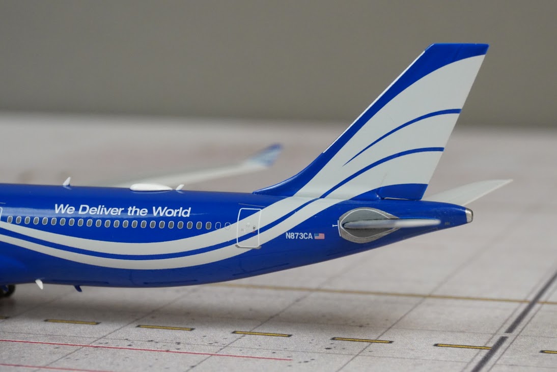 Phoenix Models 1:400 National Airlines Airbus A330-300 N873CA 04701
