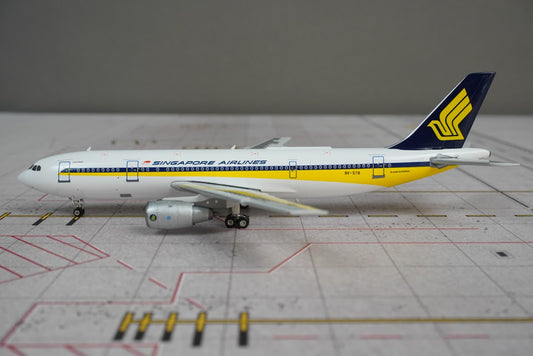 Phoenix Models 1:400 Singapore Airlines Airbus A300B4-203 9V-STB 04700