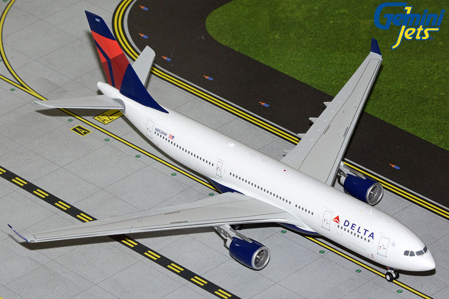 Gemini200 Delta Air Lines Airbus A330-200 N852NW G2DAL1118
