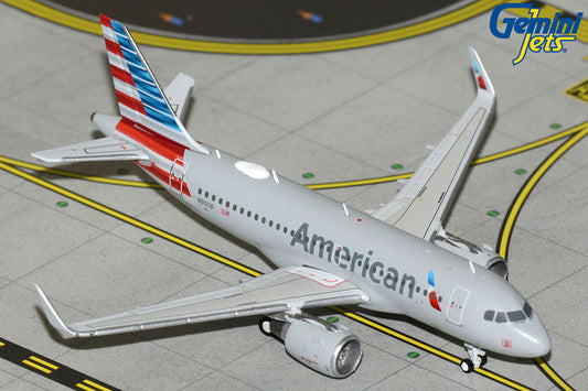Pre-Order GeminiJets 1:400 American Airlines Airbus A319 N9011P GJAAL2360