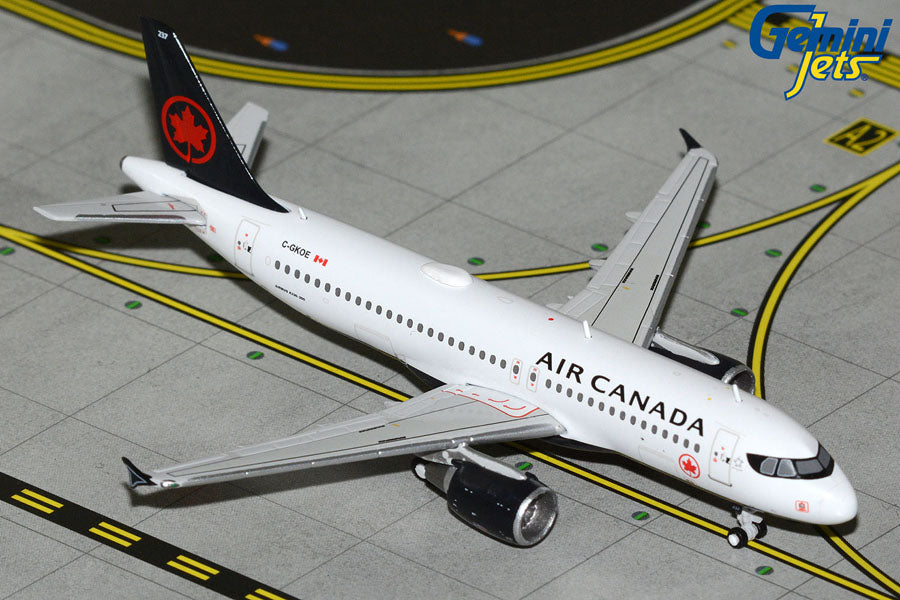 Gemini Jets 1:400 Air Canada Airbus A320 C-GKOE GJACA2388