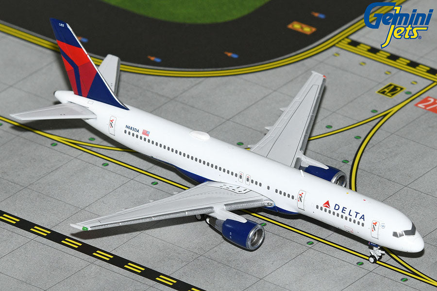 Gemini Jets 1:400 Delta Air Lines Boeing 757-200 N683DA GJDAL2097