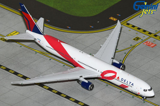 Gemini Jets 1:400 Delta Air Lines Boeing 767-400 N845MH "Breast Cancer Research Foundation" GJDAL2154