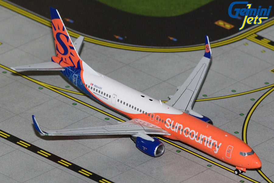 GeminiJets 1:400 Sun Country Airlines Boeing 737-900ER N904SY GJSCX2407