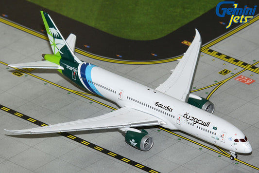 Gemini Jets 1:400 Saudia Boeing 787-9 "National Day" HZ-ARB GJSVA2310