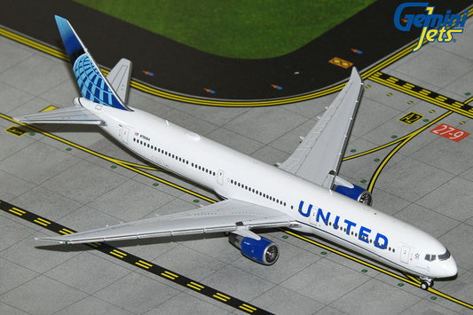 Gemini Jets 1:400 United Airlines Boeing 767-400ER N76064 GJUAL2152
