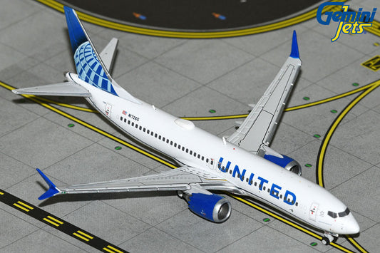 Gemini Jets 1:400 United Airlines Boeing 737 MAX 8 N17265 GJUAL2225