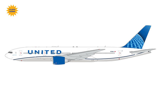 Pre-Order Gemini Jets 1:400 United Airlines Boeing 777-200ER N798UA "Flaps Down" GJUAL2230F