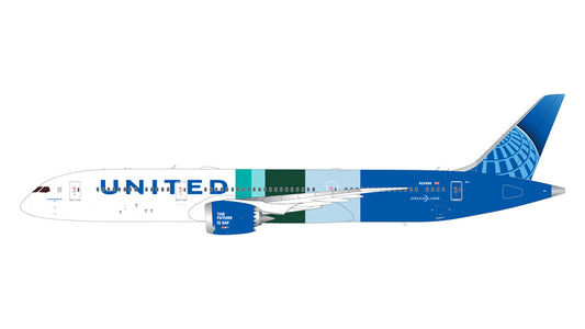 Pre-Order Gemini Jets 1:400 United Airlines Boeing 787-9 "The Future is SAF" N24988 GJUAL2333