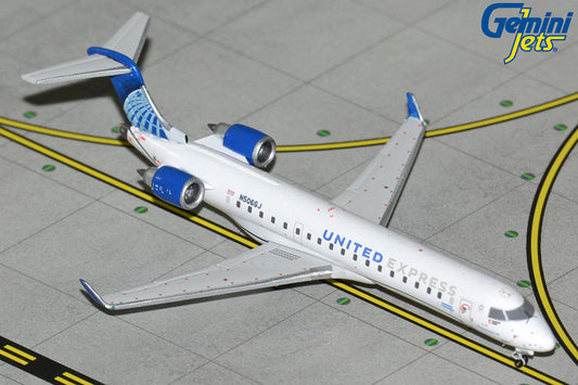 Pre-Order Gemini Jets 1:400 United Express Bombardier CRJ-550 N506GJ GJUAL2341