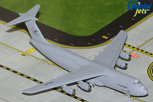Gemini Jets 1:400 USAF Lackland AFB Lockheed C-5M 85-0009 GMUSA142