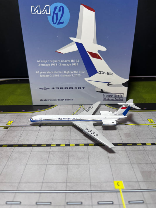 Phoenix Models 1:400 Aeroflot Ilyushin IL-62 CCCP-86675 12005