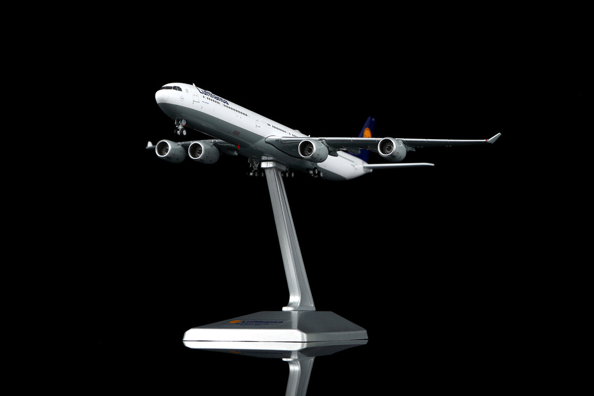 YY Wings 1:400 Lufthansa Airbus A340-600 D-AIHZ YY34615