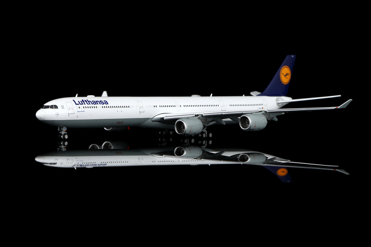 YY Wings 1:400 Lufthansa Airbus A340-600 D-AIHZ Flaps Down YY34615F