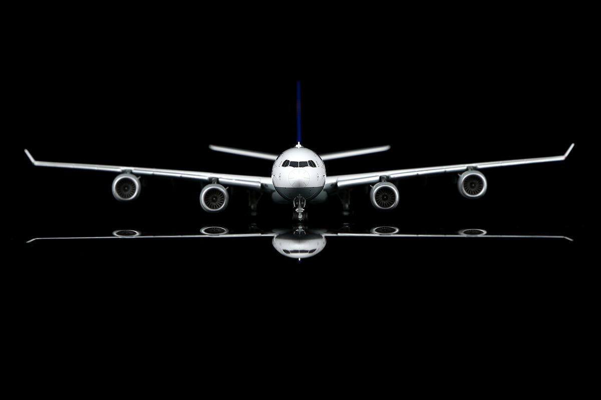 YY Wings 1:400 Lufthansa Airbus A340-600 D-AIHZ Flaps Down YY34615F
