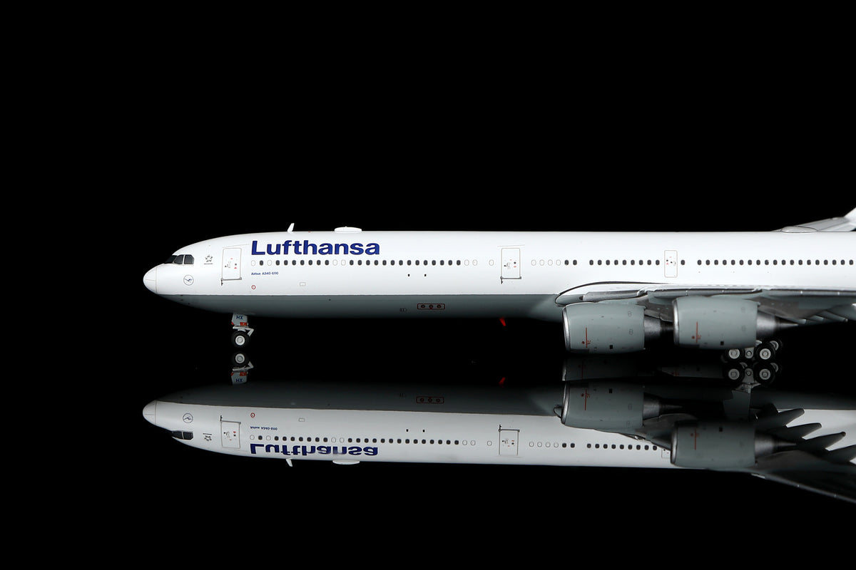YY Wings 1:400 Lufthansa Airbus A340-600 D-AIHX Flaps Down YY34625F