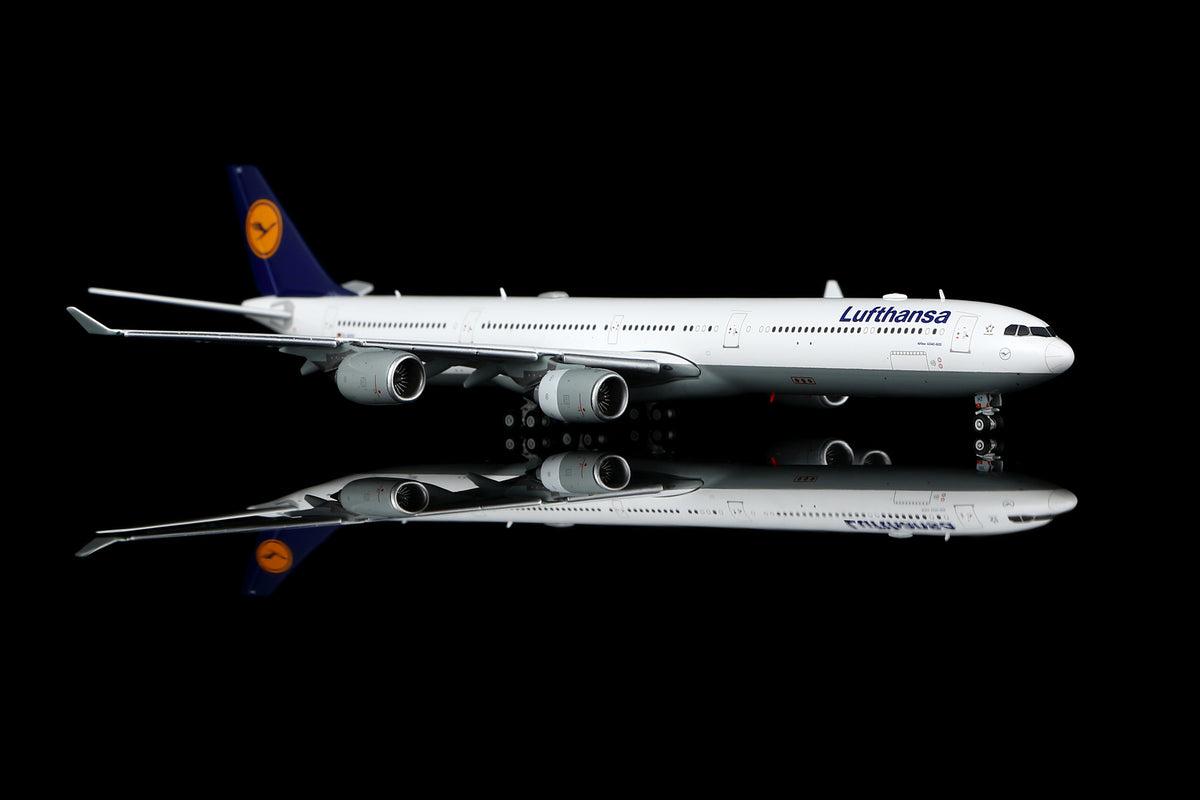 YY Wings 1:400 Lufthansa Airbus A340-600 D-AIHX Flaps Down YY34625F