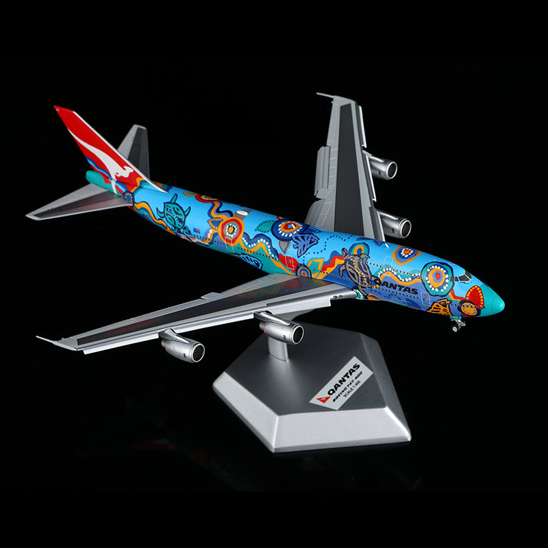 HX Models 1:400 Qantas Airways Boeing 747-300 VH-EBU Flaps Down "Nalanji Dreaming" B606501F