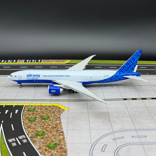Phoenix Models 1:400 Silk Way West Airlines Boeing 777-200F VP-BMG 12038