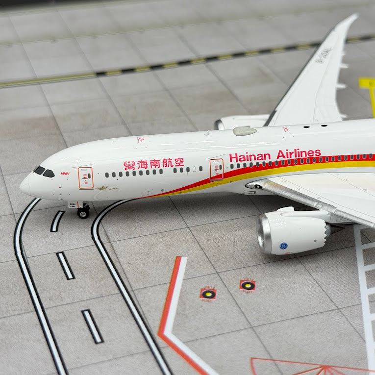Phoenix Models 1:400 Hainan Airlines Boeing 787-9 B-20AL 12066