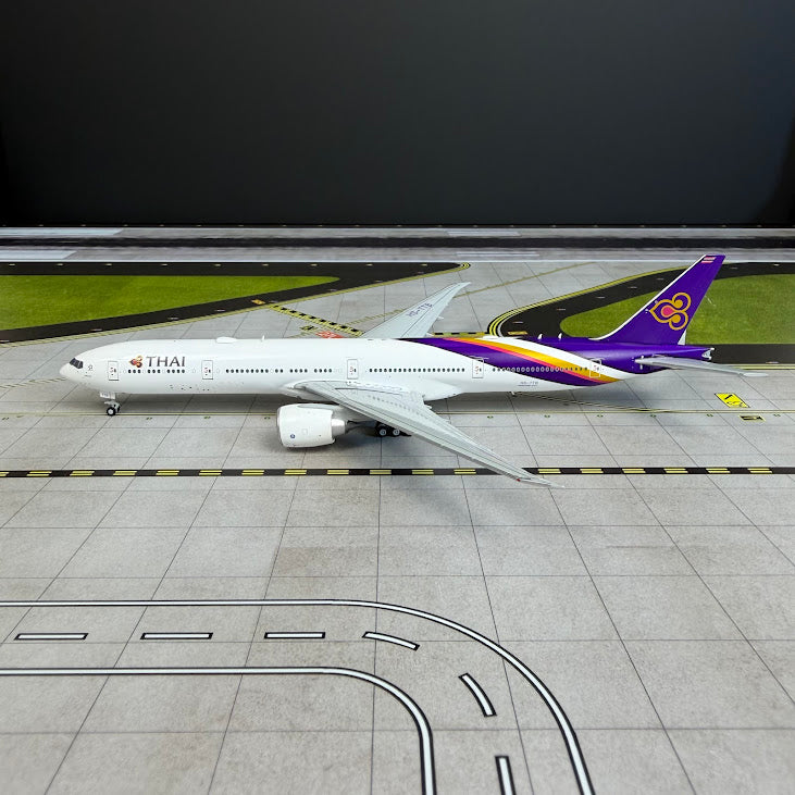 JC Wings 1:400 Thai Airways Boeing 777-300ER HS-TTB XX4900