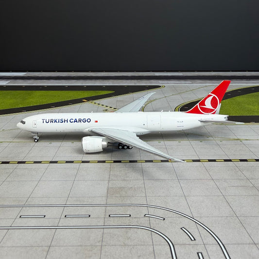 JC Wings 1:400 Turkish Cargo Boeing 777F TC-LJP EW4771002