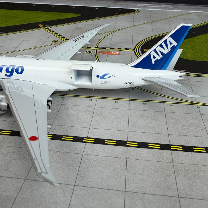 JC Wings 1:400 ANA Cargo Boeing 777F JA772F "Blue Jay" Interactive XX40084C