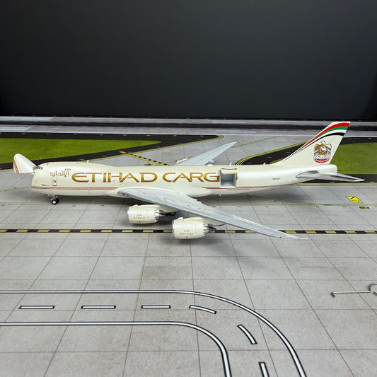 JC Wings 1:400 Etihad Cargo Boeing 747-8F N855GT Interactive XX40159C