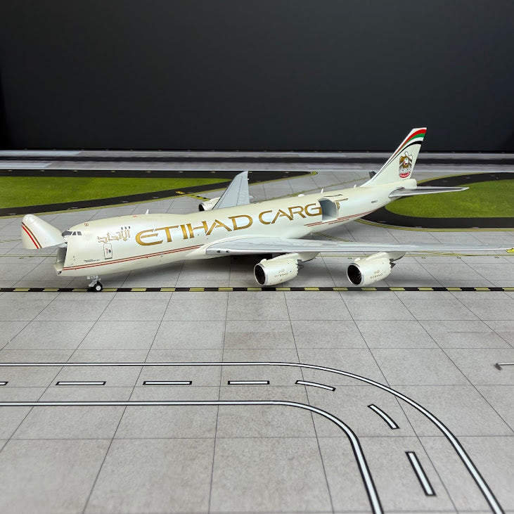 JC Wings 1:400 Etihad Cargo Boeing 747-8F N855GT Interactive XX40159C