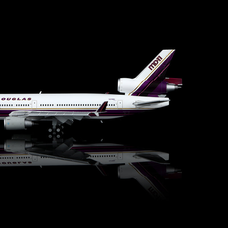 YY Wings 1:400 McDonnell Douglas MD-11 N211MD House Livery