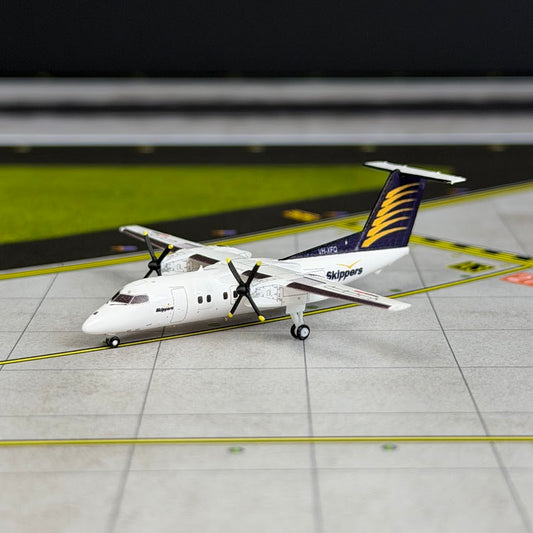 3D Design Deck 1:400 Skippers DHC Dash 8 Q100 VH-XFQ 147