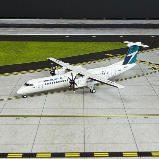 3D Design Deck 1:400 Westjet Encore Bombarder Q400 C-GDEW 127