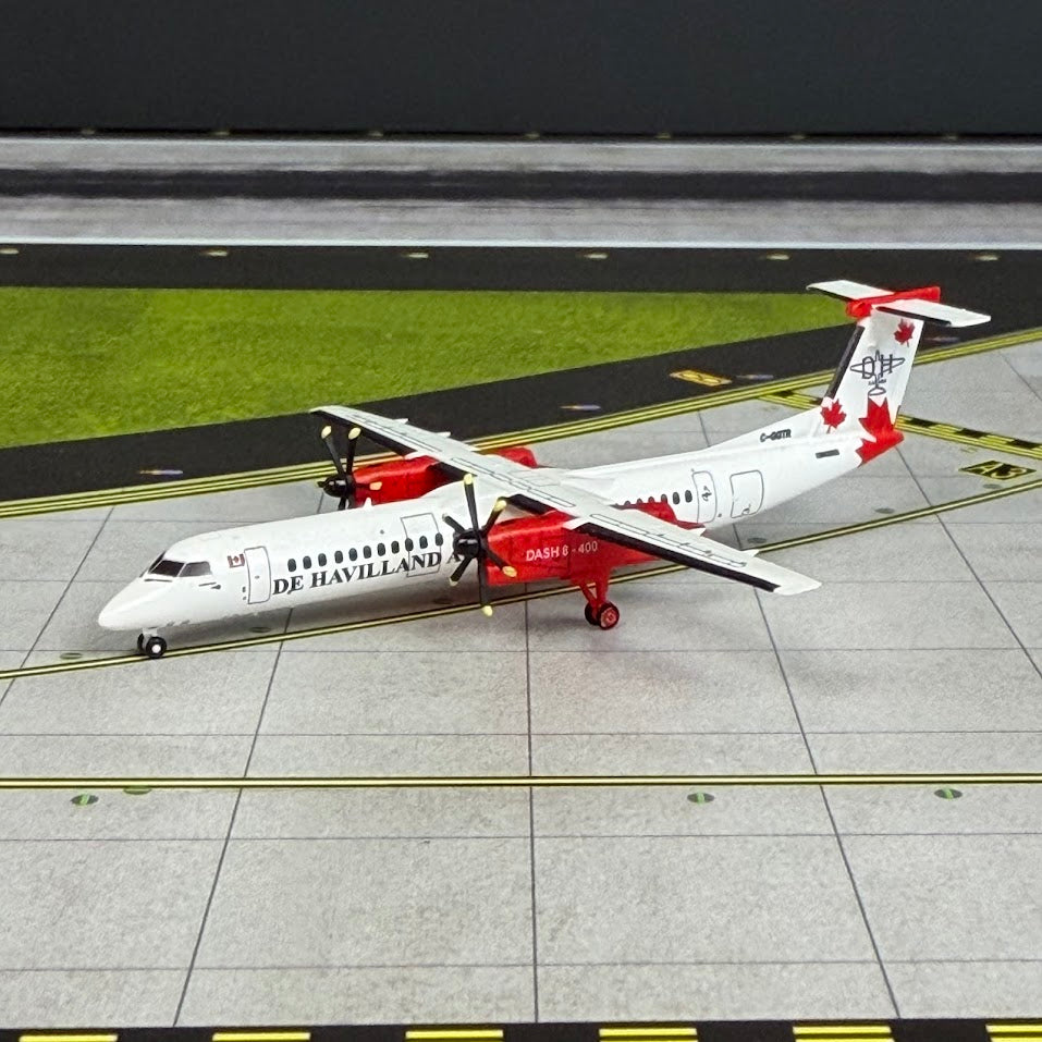 3D Design Deck 1:400 De Havilland Aircraft of Canada Bombardier Q400 C-GGTR 111