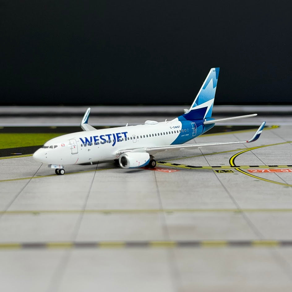 C Model 1:400 WestJet Boeing 737-700 C-GWBT C0057