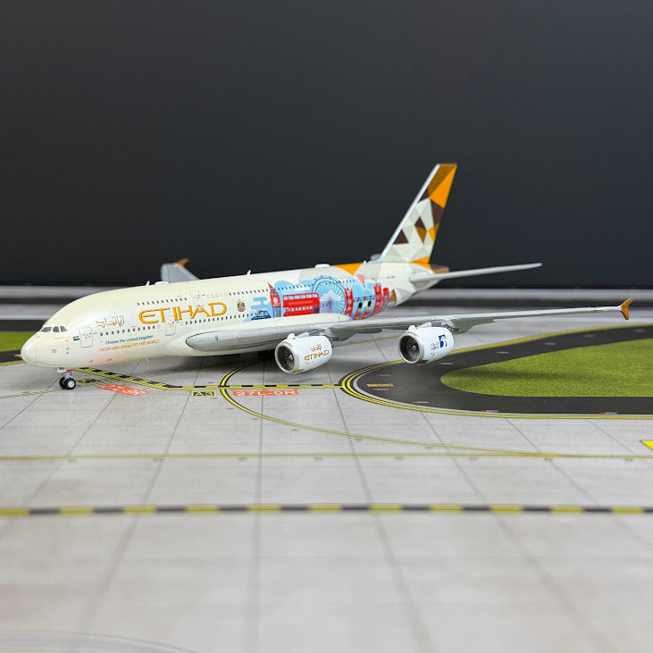 JC Wings 1:400 Etihad Airbus A380 A6-APE "Choose the United Kingdom"