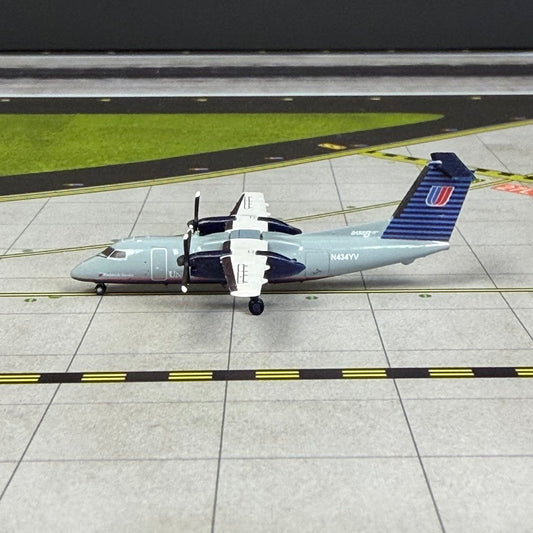 3DD 1:400 United Express DHC Q200 N434YV 173