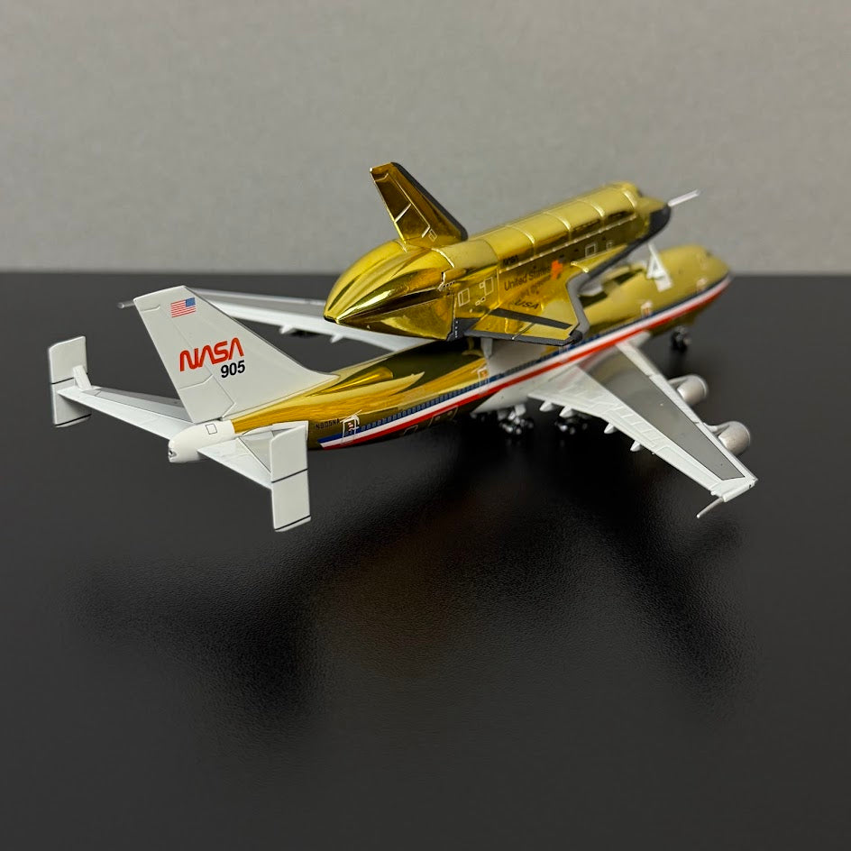 GOLDEN Patriot Models 1:400 NASA Boeing 747-123 (SCA) N905NA with “Enterprise” Space Shuttle