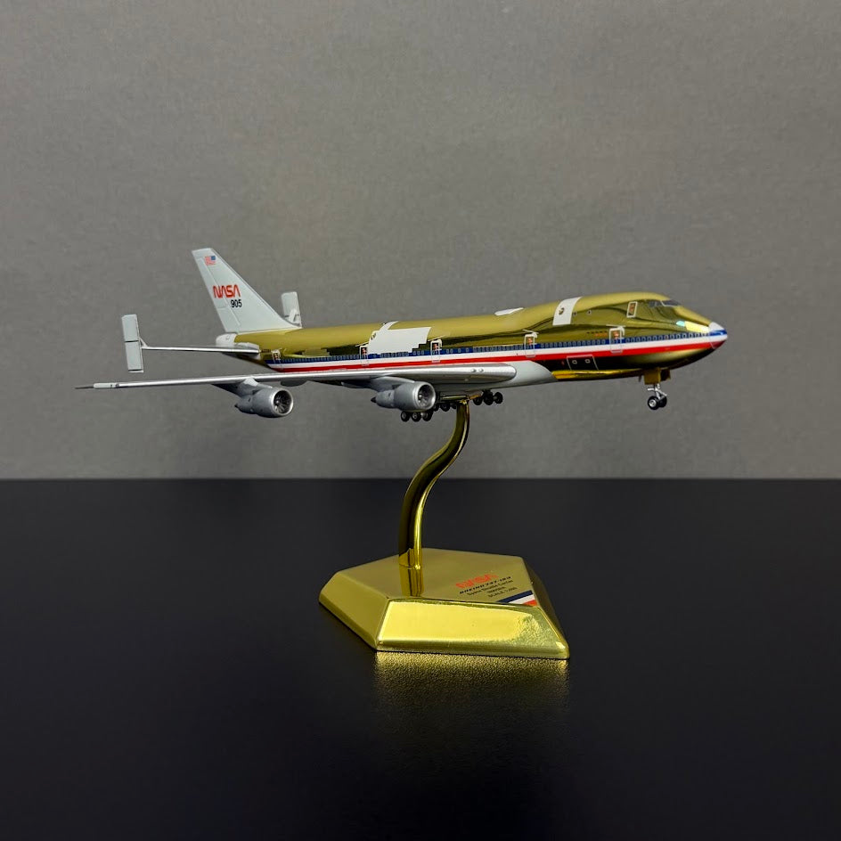 GOLDEN Patriot Models 1:400 NASA Boeing 747-123 (SCA) N905NA with “Enterprise” Space Shuttle