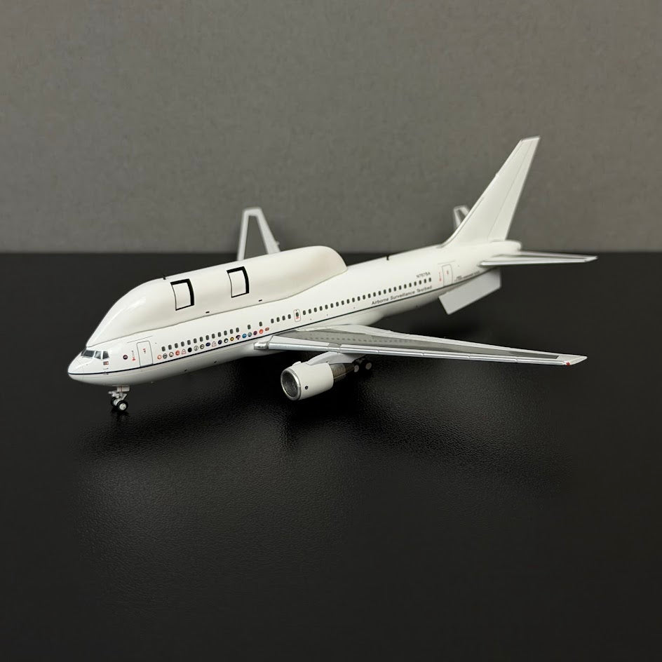 Patriot Models 1:400 Boeing Company/U.S. Army 767-200 (AST) N767BA PT-400-018