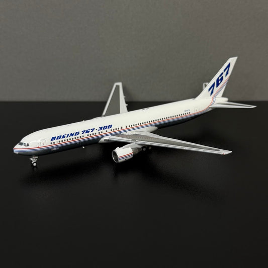 Patriot Models 1:400 Boeing Company 767-300 N767S PT-400-024