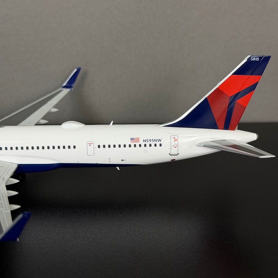 Gemini200 Delta Air Lines Boeing 757-300 N595NW G2DAL1418