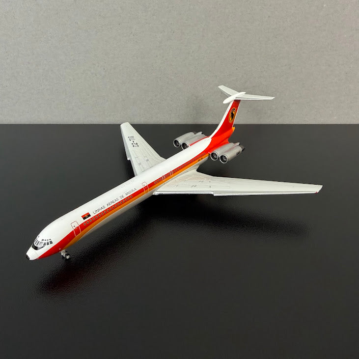 Phoenix Models 1:400 TAAG Angola Ilyushin IL-62M D2-TIG 12084